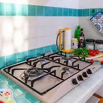 Semesterbostad Montalbano House By Biddizzi Rari - Accesso Diretto Spiaggia, Casa Al Mare